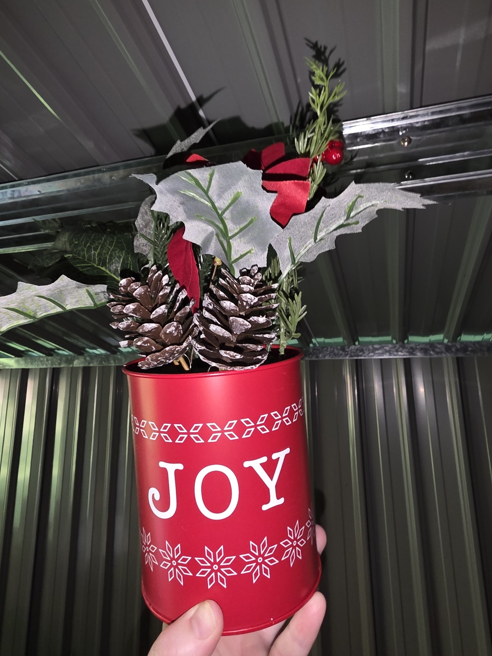 Christmas. NEW! Flowers in a JOY metal flower holder.
